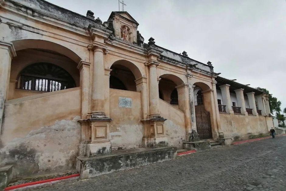 El palacio terminó de construirse en 1547, convirtiéndose en la residencia del obispo Francisco Marroquín. (Foto: Carlos Vicente)