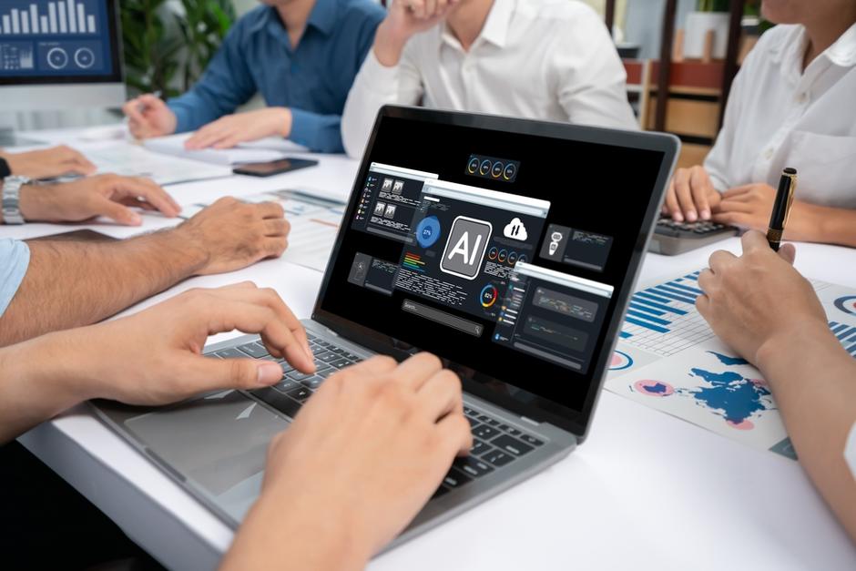 Muchos estudiantes han sido descubiertos basando sus tareas en la IA. (Foto: Shutterstock)