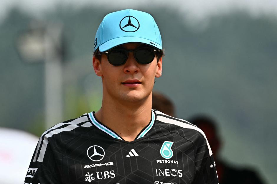 El británico tendrá que protagonizar una remontada épica si quiere seguir en la batalla por el título de pilotos, contra su compañero de equipo Kimi Antonelli. (Foto: AFP)