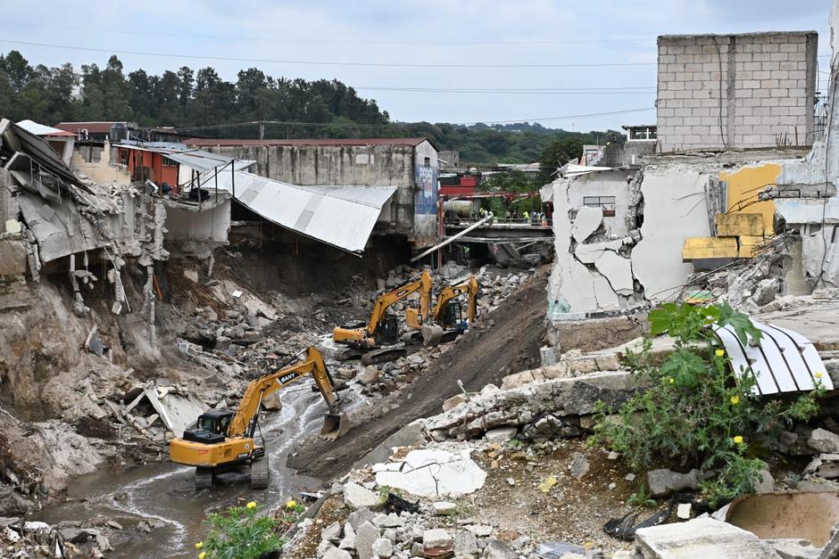 Varias viviendas aún siguen en riesgo debido a la humedad del suelo. (Foto: José Luis Pos/colaborador)
