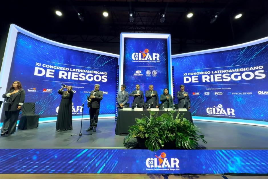 Especialistas analizaron la integración de la inteligencia artificial y la analítica de datos para evaluar solicitudes de crédito. (Foto: ABG)
