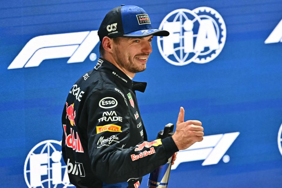El neerlandés ganó la carrera esprint y luego se quedó nuevamente con la pole para la carrera principal. (Foto: AFP)