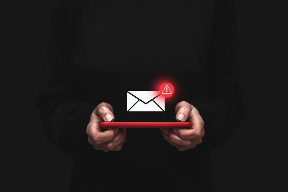 Esta modalidad se está realizando a través de correo electrónico. (Foto: Shutterstock)