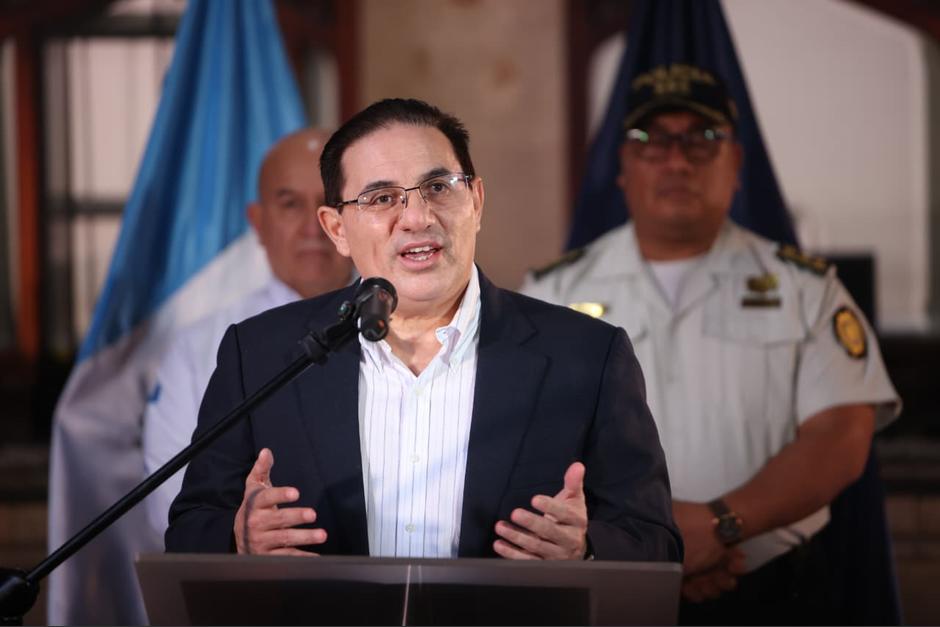 El ministro Marco Antonio Villeda aseguró que las investigaciones buscan establecer la verdad de los hechos. (Foto: DCA / Soy502)