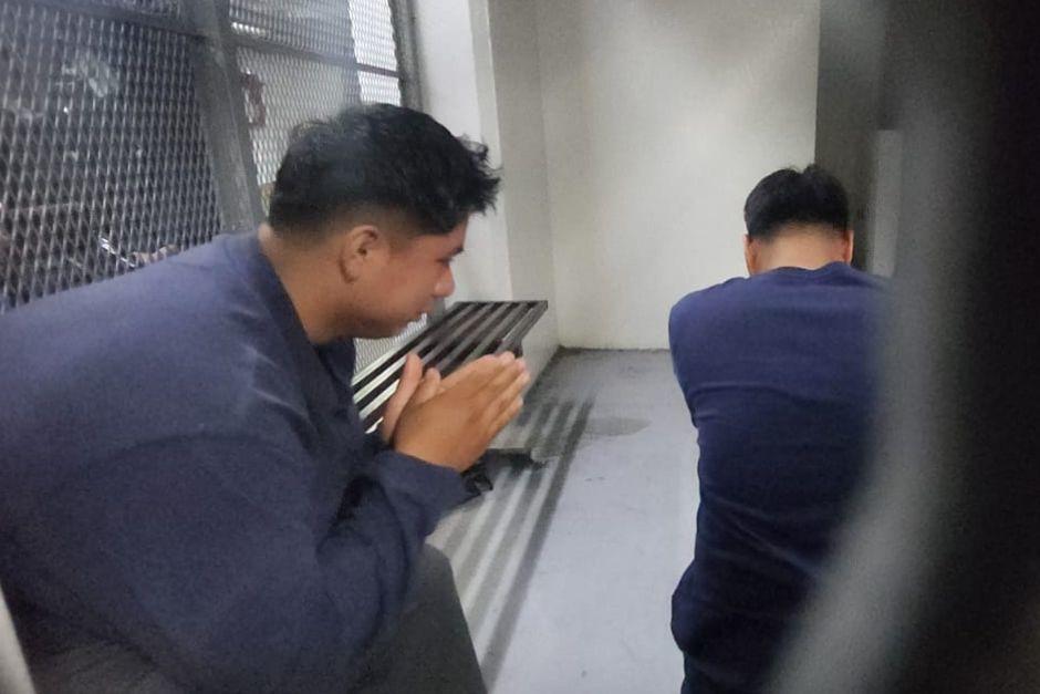 Los hermanos Choc obtuvieron su libertad tras su primera declaración. (Foto vía: Jorge Senté/SOY502)