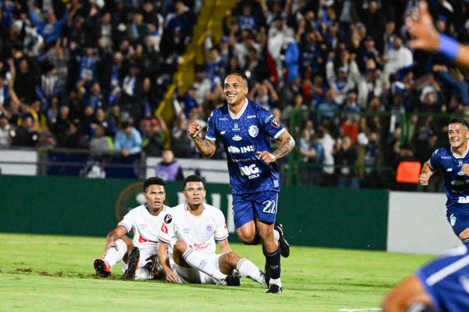 Alonso Hernández fue el autor del único tanto del encuentro, con el que el Cartaginés viajará la próxima semana a Honduras. (Foto: Cartaginés)