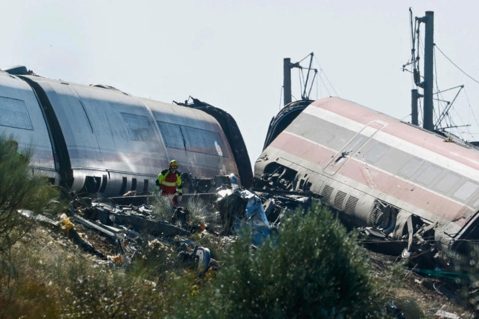 El choque de dos trenes ha dejado al menos 64 personas fallecidas este 28 de octubre en la ciudad de Toledo. (Foto: AFP)