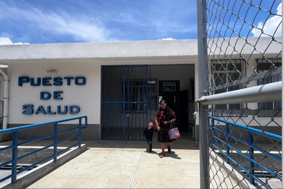 El hombre ingresó a un centro de salud al notar la presencia policial. (Foto: PNC)