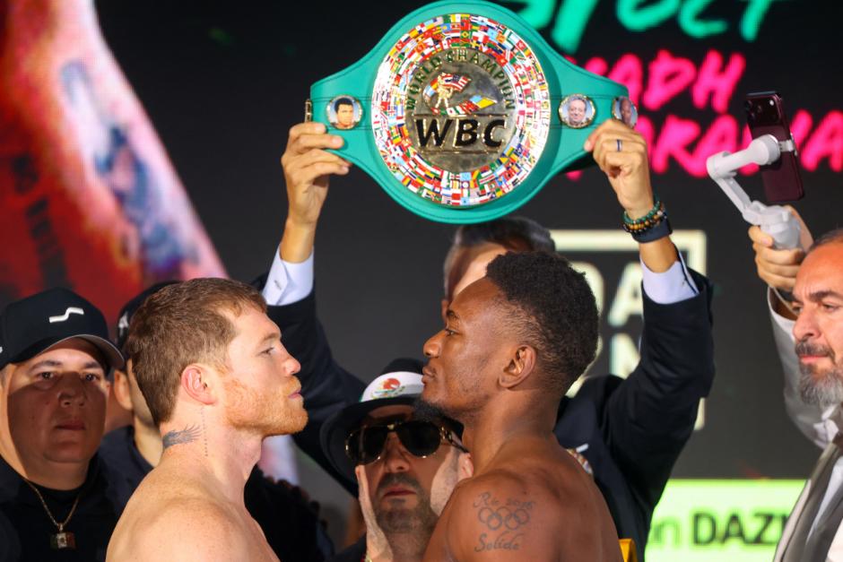 El cara a cara de Canelo y Mbilli tuvo lugar en Riad. (Foto: AFP)