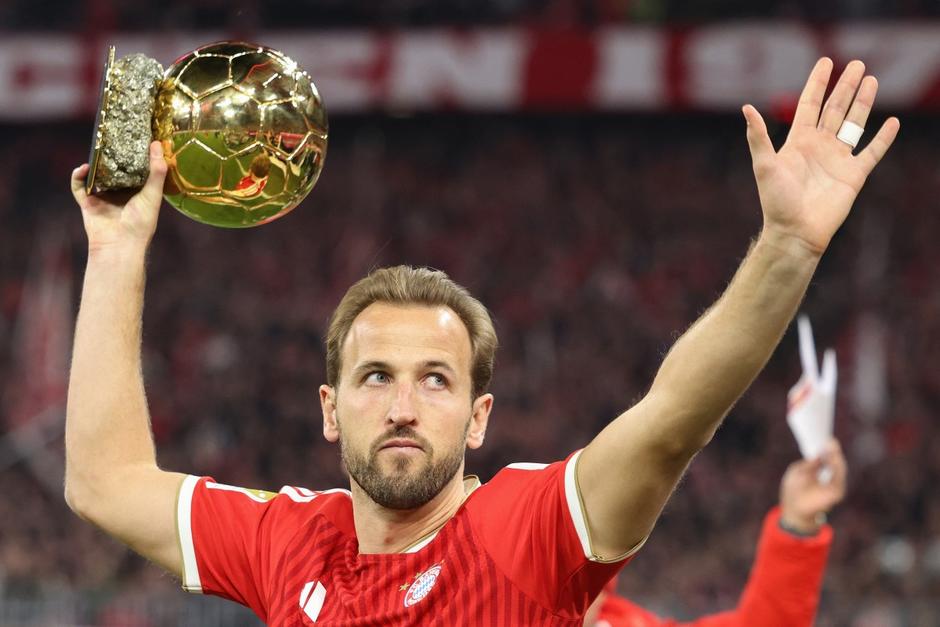 Harry Kane falló un penal en el juego tras consagrarse como el Balón de Oro 2026. (Foto: AFP)