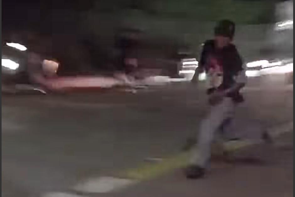 Vecinos se unieron a las autoridades para lograr su captura. (Foto: captura de video)