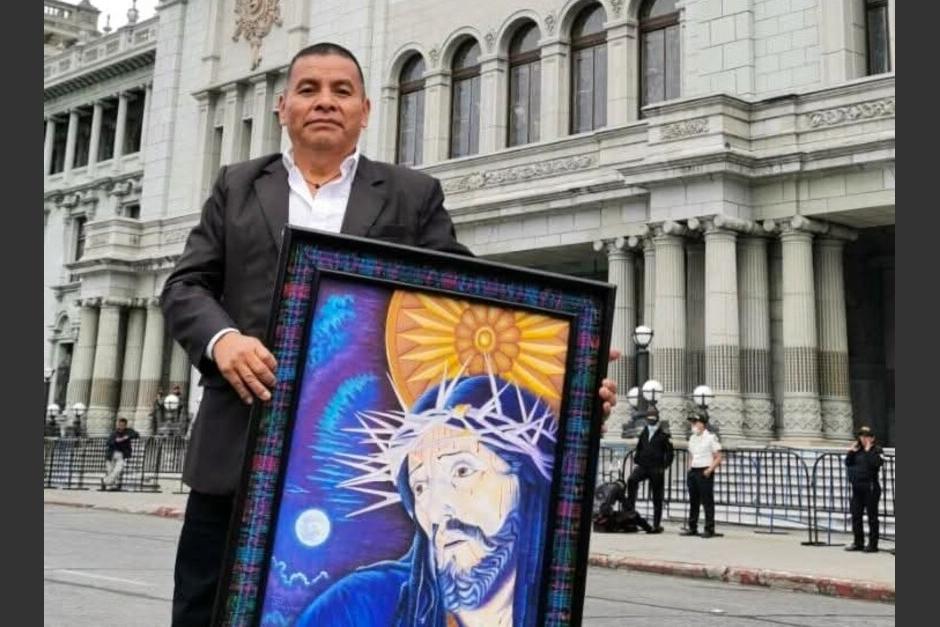 Oswaldo Lem Pérez es referente del arte contemporáneo en Alta Verapaz. (Foto: Edwin Guá/Colaborador)