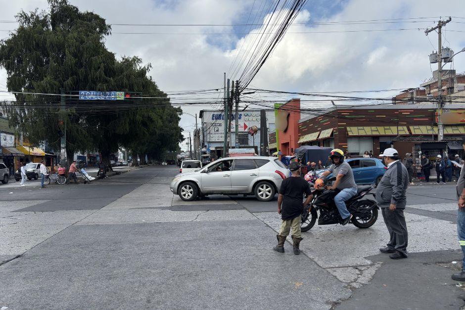 El paso vehicular cerca del mercado La Terminal había quedado bloqueado, pero ya ha sido liberado. (Foto: Estuardo Paredes/Colaborador)