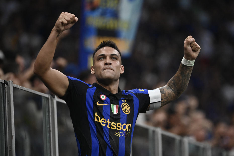 El "Toro" guió a los nerazzurri a un nuevo triunfo liguero tras ir perdiendo 2-0. (Foto: AFP) 