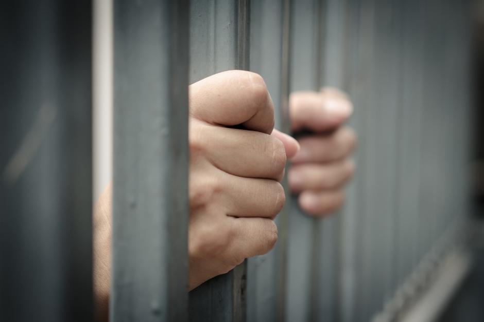 El hombre se encontraba prófugo de las autoridades salvadoreñas luego de escapar de un penal. (Foto ilustrativa vía: Shutterstock)