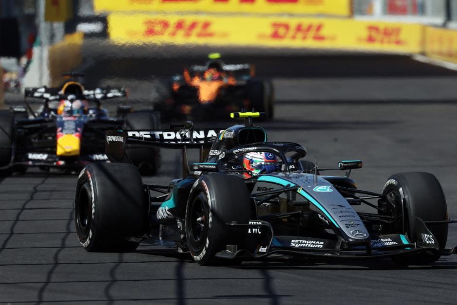 El Mercedes de Antonelli sigue siendo el gran auto a vencer en esta temporada, en la que parece encaminado al título. (Foto: AFP)