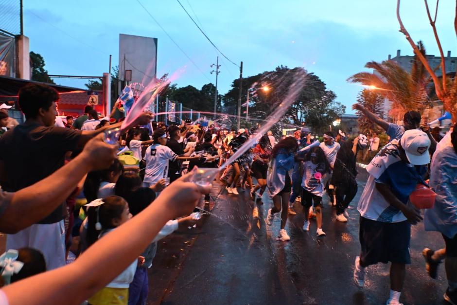 Actos violentos fueron reportados en redes sociales durante las celebraciones patrias. (Foto: José Luis Pos)
