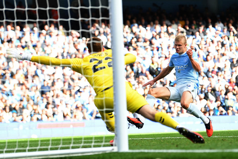 Con su gol contra los black cats, Haaland ya le ha marcado a los 25 equipos que ha enfrentado en la Premier. (Foto: AFP) 
