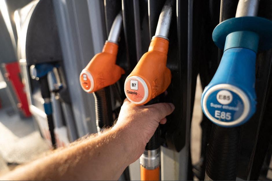 El precio del diésel ha alcanzado niveles récord. (Foto: AFP)
