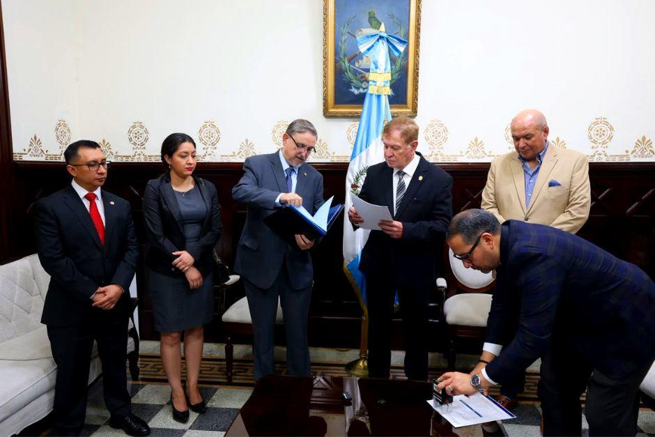 La Comisión realizó cuatro rondas de votación para conformar la nómina. (Foto: Organismo Legislativo)