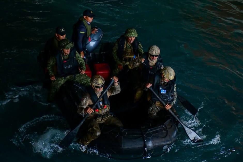 Ejército de Guatemala participó en el desembarco realizado en Playa Salinas, como parte del ejercicio anfibio del Ejercicio Multinacional UNITAS 2026. (Foto: Ejército de Guatemala)