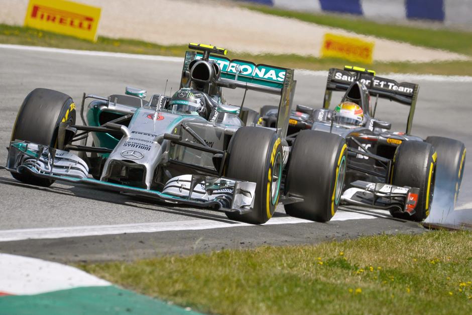 Mercedes presentará un nuevo monoplaza híbrido con el que competirá en la Fórmula 1 en 2015. (Foto: EFE)