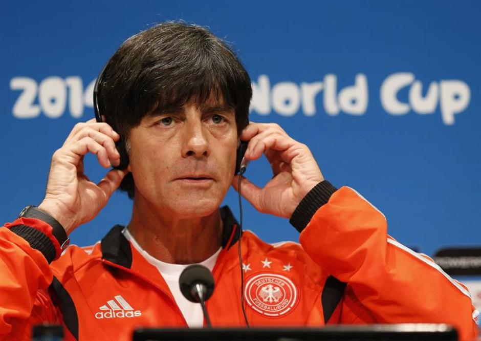 El alemán Löw dirigirá su primera final de Mundial. Hace cuatro años Alemania finalizó tercero en la Copa del Mundo de Sudáfrica. (Foto: EFE)