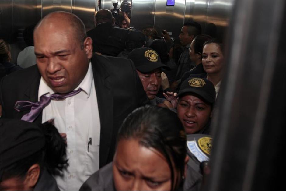 La extrema seguridad que el Ministerio de Gobernación y el Sistema Penitenciario han dedicado a la exvicepresidenta Roxana Baldetti es por temor a una fuga o rescate. (Foto: Soy502) 