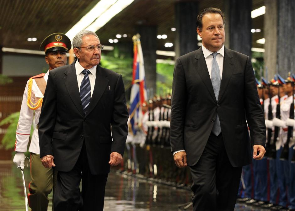 El presidente de Cuba, Raúl Castro (izquierda) se pronunciará por primera vez un discurso en la próxima Asamblea General de la ONU, donde coincidirá con su homólogo de EE.UU., Barack Obama. (Foto Archivo: Efe)