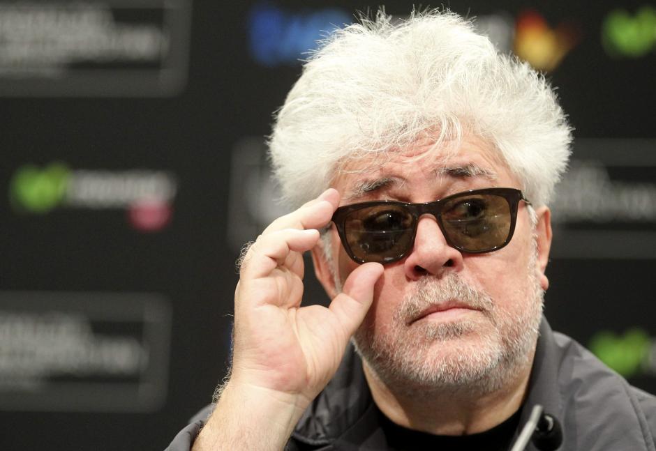 El realizador español Pedro Almodóvar, ofrece una conferencia de prensa tras presentar su película "Relatos salvajes", en el marco de la 62 edición del Festival Internacional de Cine de San Sebastián. (Foto: EFE/Archivo)