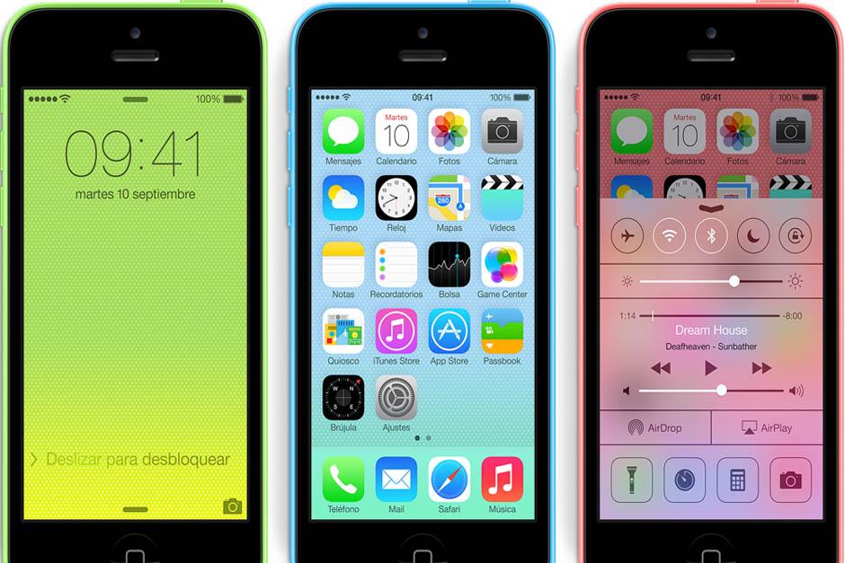 Apple lanzo los dos nuevos modelos de iPhone 5S y el iPhone 5C el 20 de septiembre en Estados unidos, Reino Unido, Alemania, Francia, China y Japón. (Apple) 