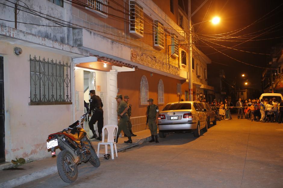 Fachada de la iglesia evangélica que fue atacada mientras se llevaba a cabo el servicio religioso. (Foto: Deccio Serrano/ Nuestro Diario)