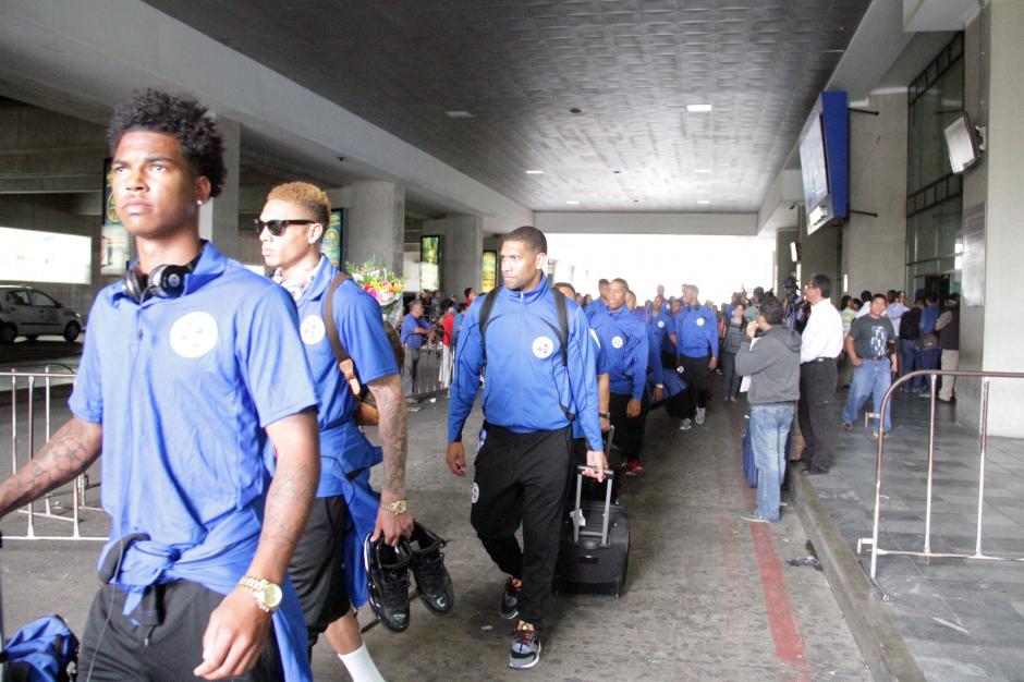 Los seleccionados nacionales de Bermudas, llegaron a Guatemala, para el partido del viernes por la eliminatoria mundialista. (Foto: Luis Barrios/Soy502)