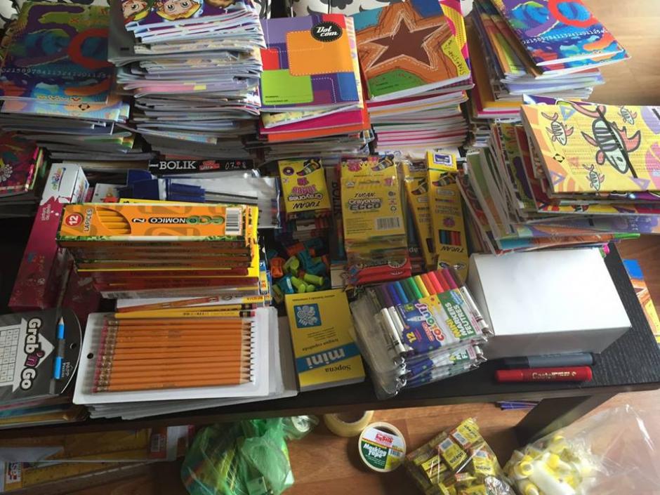 Biblioteca de Purulhá en Baja Verapaz busca recaudar saldos de útiles escolares para el próximo año. (Foto: Facebook/Biblioteca "Lic. Bernardo Lemus)