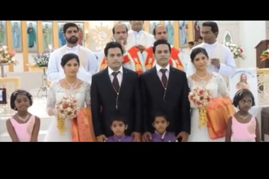 En India, dos hermanos gemelos se casaron al mismo tiempo con dos hermanas gemelas, y a la ceremonia la dieron ¡dos curas gemelos.