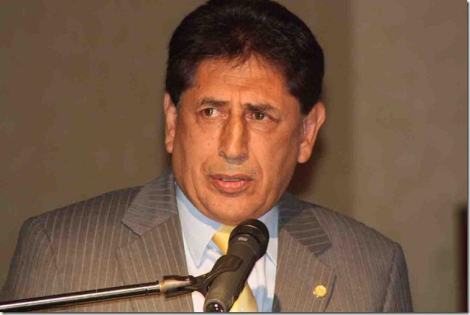 La alerta internacional para la captura de Brayan Jiménez, presidente de la Fedefut, no aparece aún en Interpol.