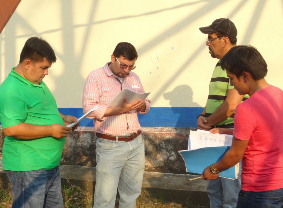 La junta trabajó en plena festividad navideña. (Foto: Facebook)