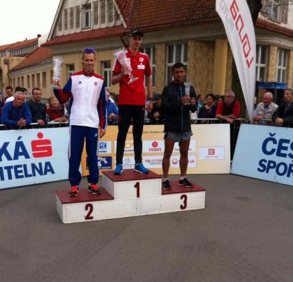 El medallista olímpico fue el único representante nacional que subió al podio en el Encuentro Internacional de Podebrady, en República Checa. (Foto: Comité Olímpico Guatemalteco)