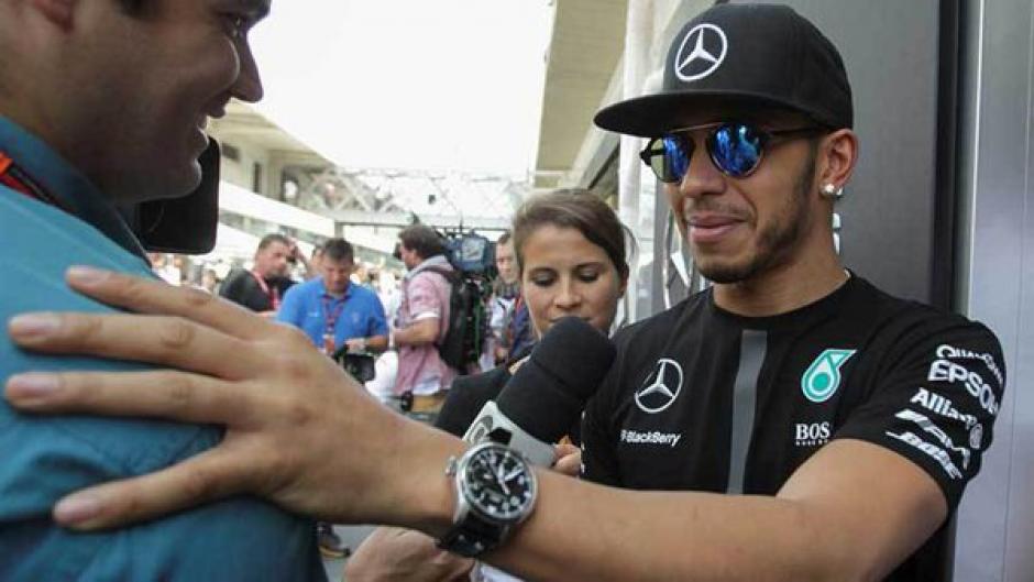 Lewis Hamilton, advierte previo al inicio de la temporada 2016 de F1 que Ferrari será un contendiente difícil. (Foto: EFE)