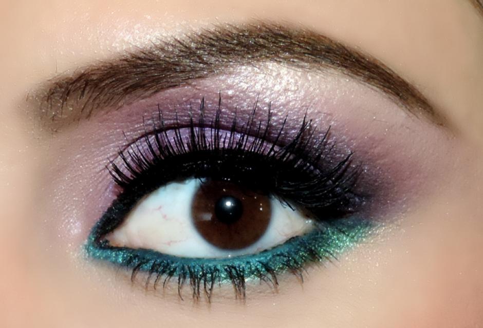 Una ceja bien maquillada define la mirada y rejuvenece el rostro. (Foto: Archivo Carla Asmús).