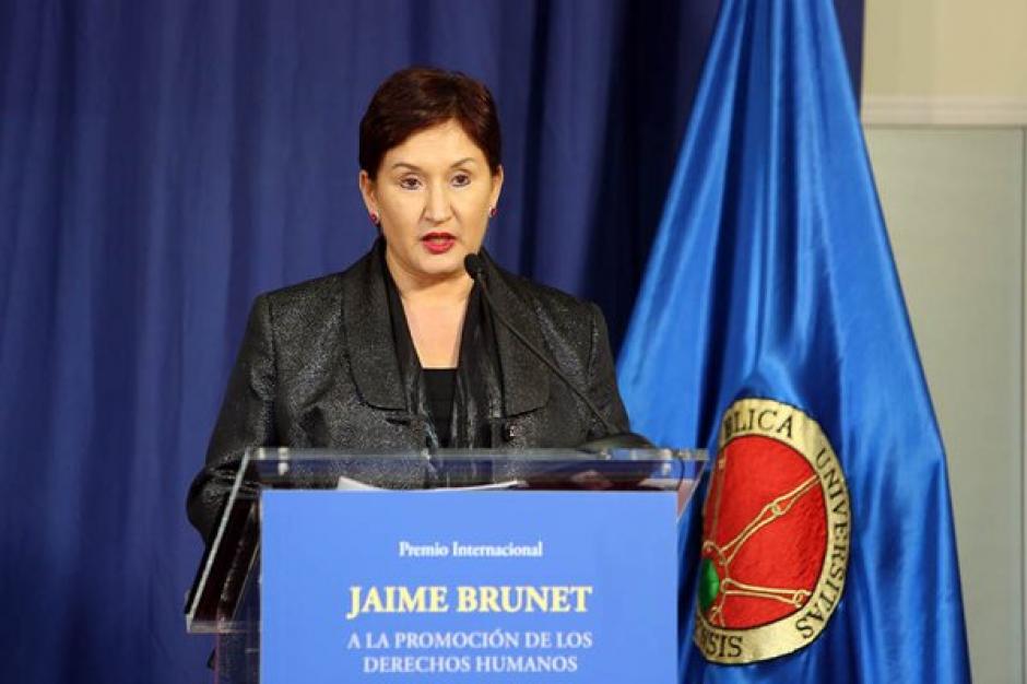 El Premio Internacional Jaime Brunet fue entregado a Thelma Aldana en la Universidad Pública de Navarra. (Foto: MP)