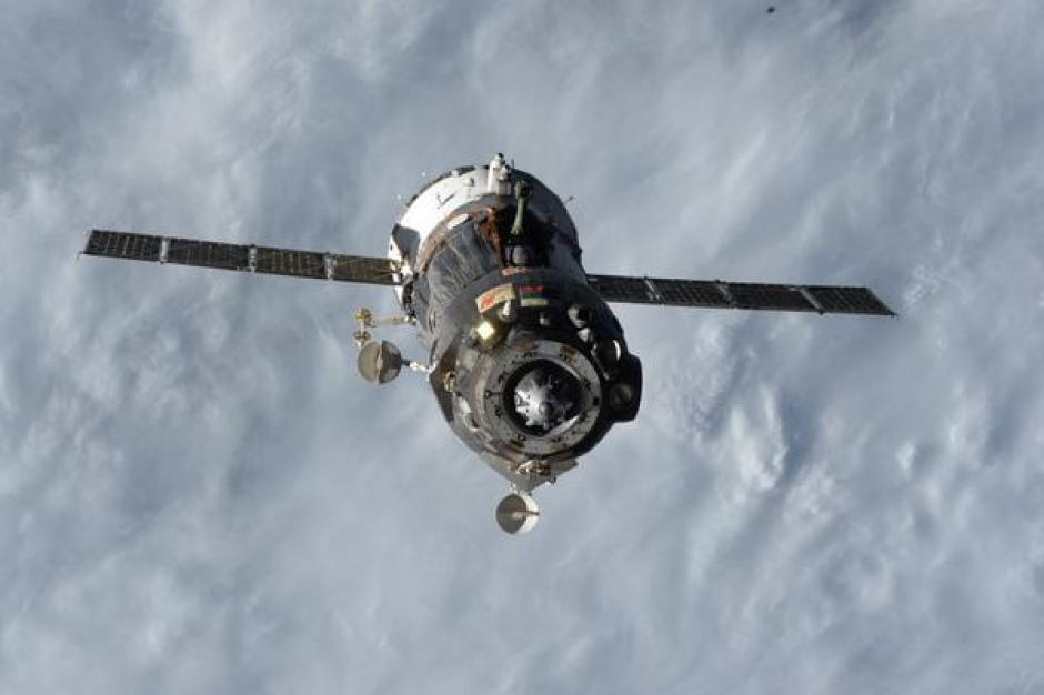  La nave "Soyuz TMA-15M", con tres astronautas a bordo, se separó de la Estación Espacial Internacional (EEI) para regresar a la Tierra. (Foto: NASA)