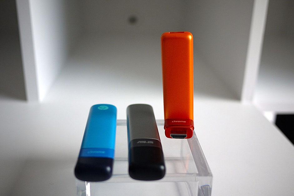 Google y Asus lanzarán al mercado el Chromebit, un dispositivo que al conectarse a una pantalla la transforma en computadora. (Foto: Archivo)