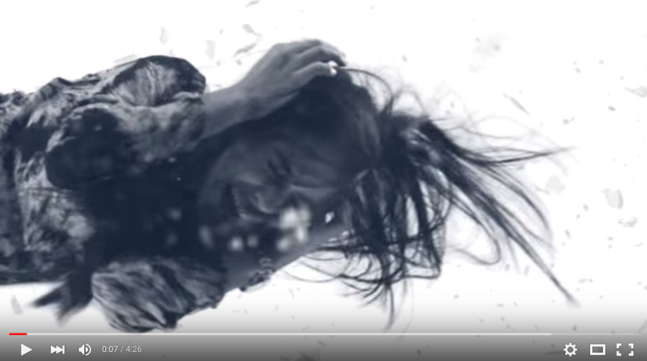 "Cicatrizó el dolor", el nuevo video de Napoleón Robleto y Carlos Peña. (Foto: Youtube) 