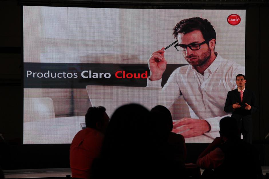Claro Guatemala presentó este miércoles su nuevo servicio de Claro Cloud, un nuevo sistema de almacenamiento ilimitado en la nube que ofrece a sus usuarios particulares y empresarios de todo tipo. (Foto: Alexis Batres/Soy502)