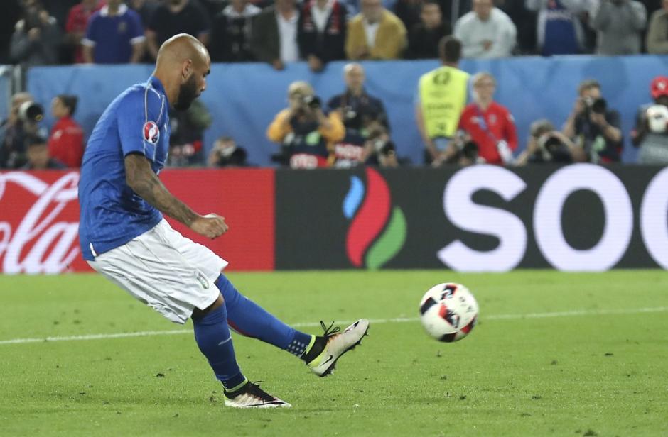 El "extraño" cobro de Zaza causó furor en las redes sociales. (Foto: Agencias)