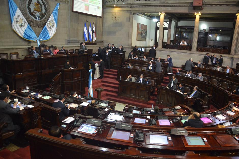 El Congreso de la República aprobó en tiempo récord el Decreto 17-2014 que obliga al Estado a rendir Honores a Miguel Ángel Asturias, premio Nobel de Literatura 1967. (Foto: Cortesía de Antonio Castro)