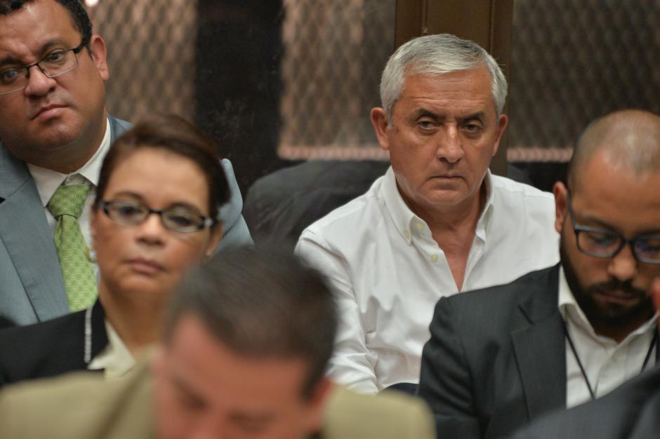 La defensa de Otto Pérez ha puesto en marcha una estrategia de defensa que va más allá de los tribunales. (Foto: Archivo Soy502)