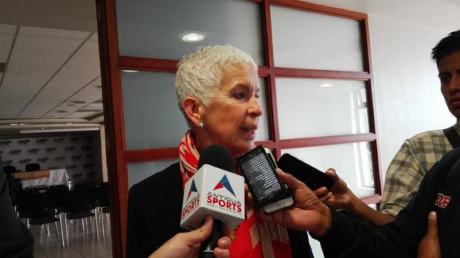 La dirigente de la Comisión que regulará la Federación Nacional de Fútbol, no descartó la presentación de denuncias en un futuro. (Foto: Marcia Zavala/Soy502)