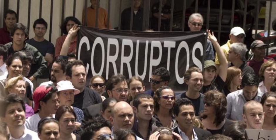 El informe presentado por la Fundación Konrad Adenauer ha sido objeto de críticas porque analistas consideran que tiene un "sesgo político"